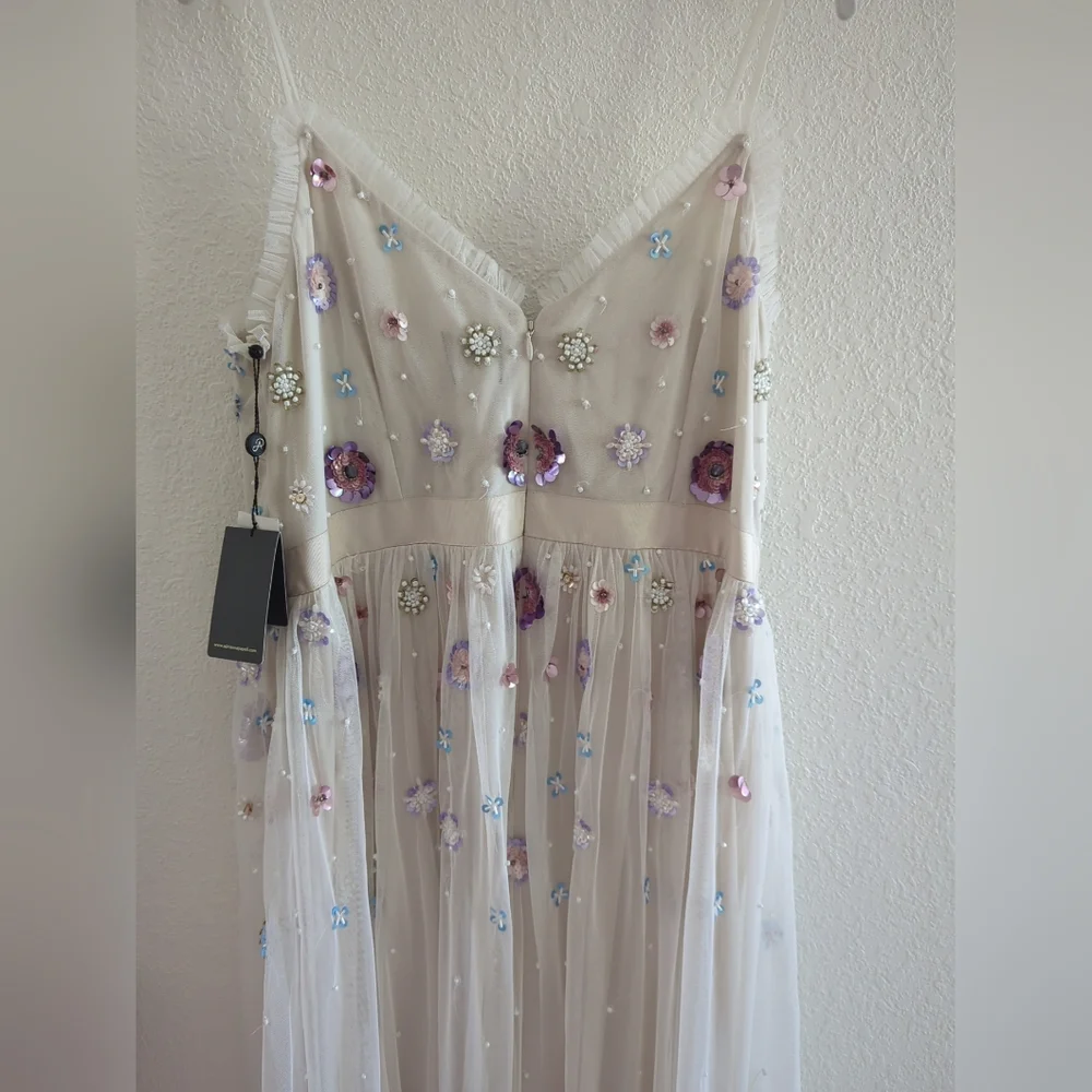 Adrianna Papell Women's Embellished Ruffled V-Neck Gown Dress Size 16 - Picture 10 of 10